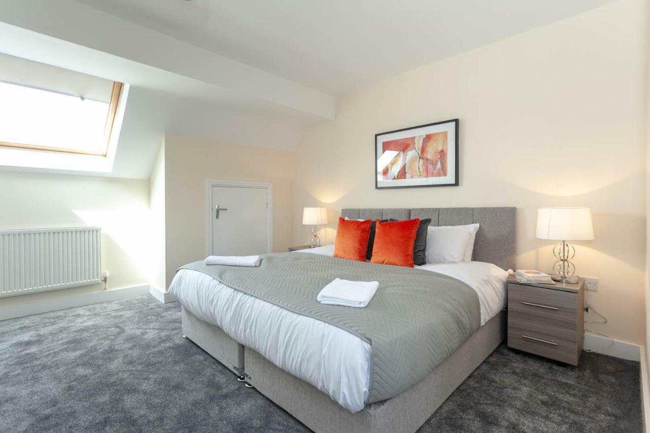 4 Bed Home, Driveway Parking Ideally Located In Latchford, Warrington - Executive St Marys House Exteriér fotografie
